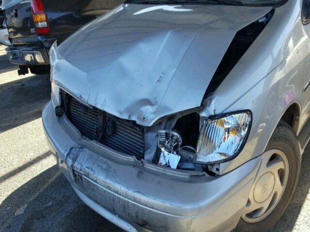 4T3ZF13C82U474892 - 2002 TOYOTA SIENNA LE/ SILVER photo 9