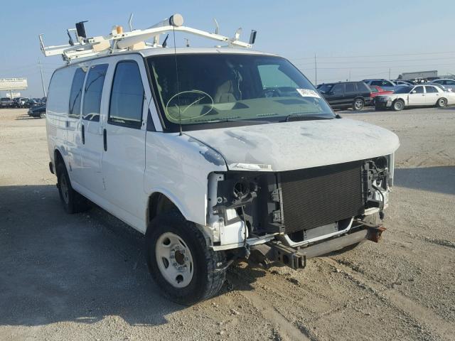 1GCGG25V771224106 - 2007 CHEVROLET EXPRESS G2 WHITE photo 1