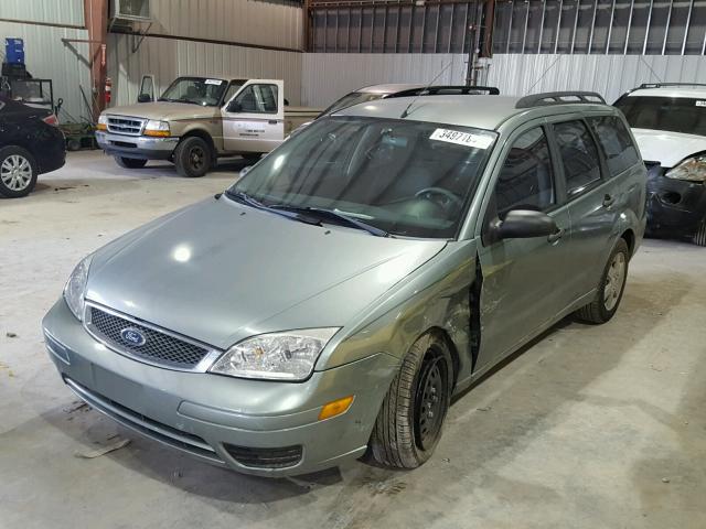 1FAFP36N16W185519 - 2006 FORD FOCUS ZXW GREEN photo 2