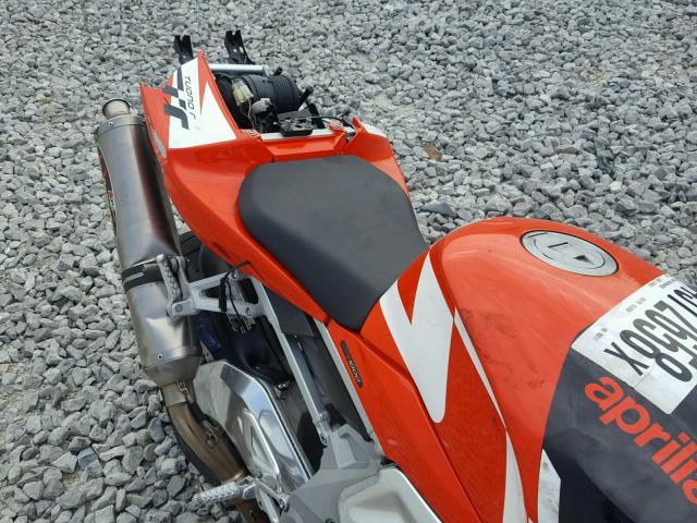 ZD4RRTT007S000111 - 2007 APRILIA TUONO 1000 ORANGE photo 6