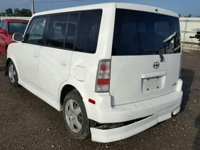 JTLKT324264125847 - 2006 TOYOTA SCION XB WHITE photo 3