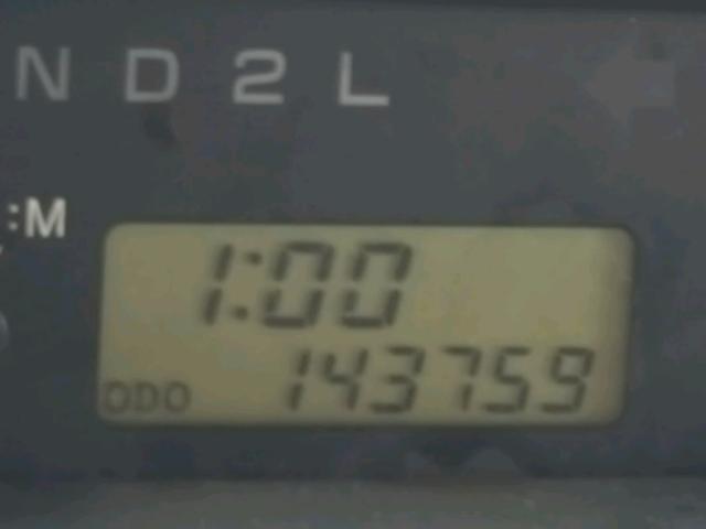 JTLKT324264125847 - 2006 TOYOTA SCION XB WHITE photo 8