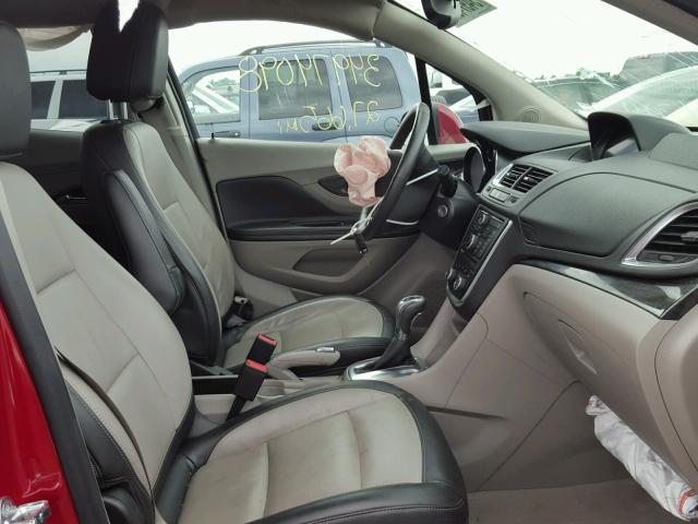 KL4CJCSB4FB067945 - 2015 BUICK ENCORE RED photo 5
