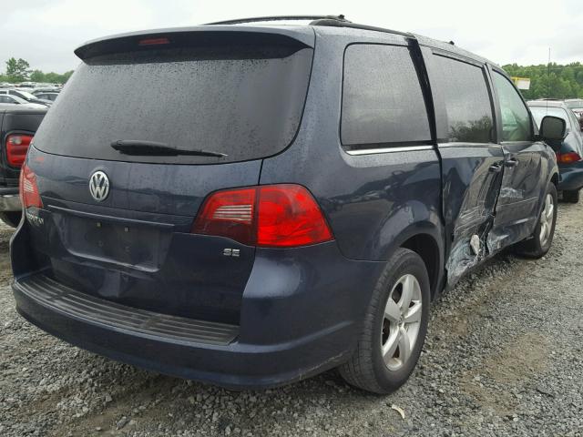 2V8HW34119R544763 - 2009 VOLKSWAGEN ROUTAN SE BLUE photo 4