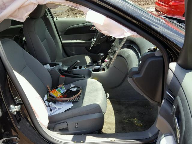 1G11B5SL2FF328893 - 2015 CHEVROLET MALIBU LS შავი ფოტო 5