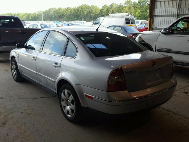 WVWRH63B03P277601 - 2003 VOLKSWAGEN PASSAT GLX 灰色 照片 3