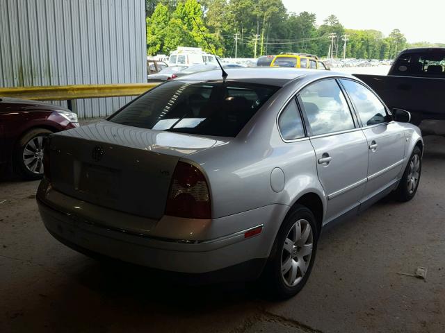 WVWRH63B03P277601 - 2003 VOLKSWAGEN PASSAT GLX 灰色 照片 4