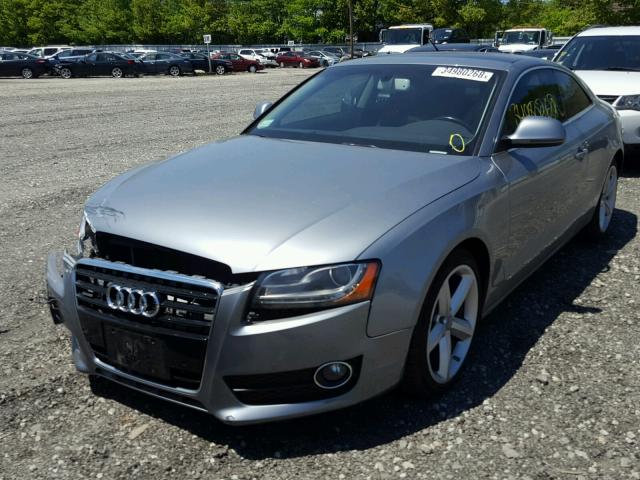 WAUDK78T49A015107 - 2009 AUDI A5 QUATTRO SILVER photo 2