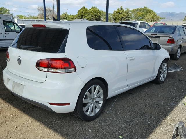 WVWBM7AJ4BW135589 - 2011 VOLKSWAGEN GOLF WHITE photo 4