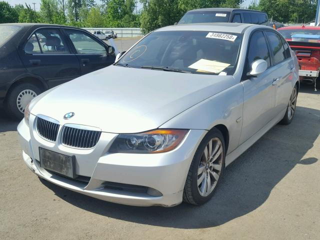 WBAVB175X6NK32234 - 2006 BMW 325 I AUTO SILVER photo 2