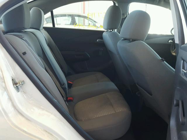 1G1JA5SH1D4214326 - 2013 CHEVROLET SONIC LS 白色 照片 6