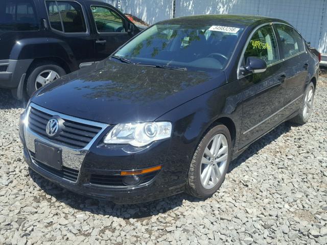 WVWJK73C09E066707 - 2009 VOLKSWAGEN PASSAT TUR BLACK photo 2