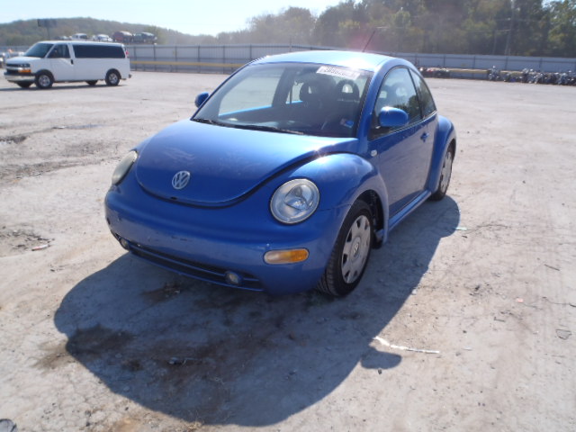 3VWCA21C1YM453127 - 2000 VOLKSWAGEN NEW BEETLE BLUE photo 2