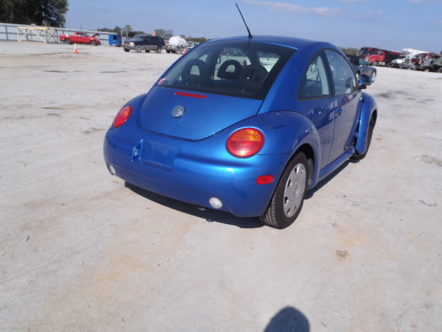 3VWCA21C1YM453127 - 2000 VOLKSWAGEN NEW BEETLE BLUE photo 4