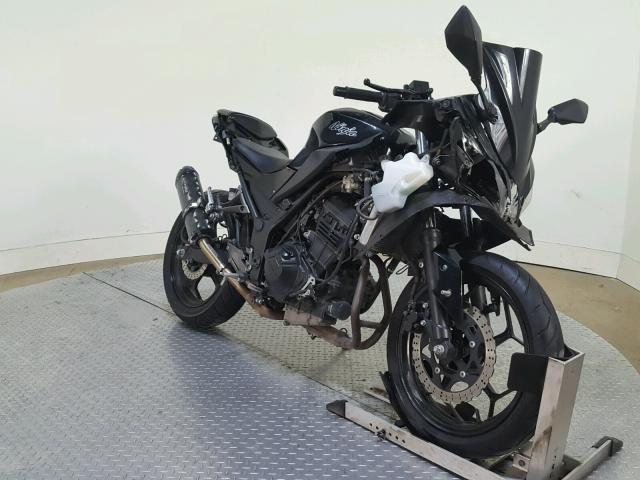 JKAEX8A10EA006187 - 2014 KAWASAKI EX300 A BLACK photo 2