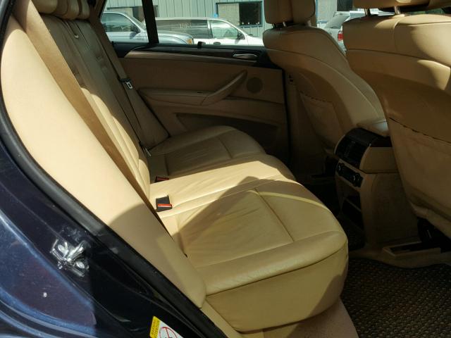 5UXFF03589LJ96828 - 2009 BMW X5 XDRIVE3 BLUE photo 6