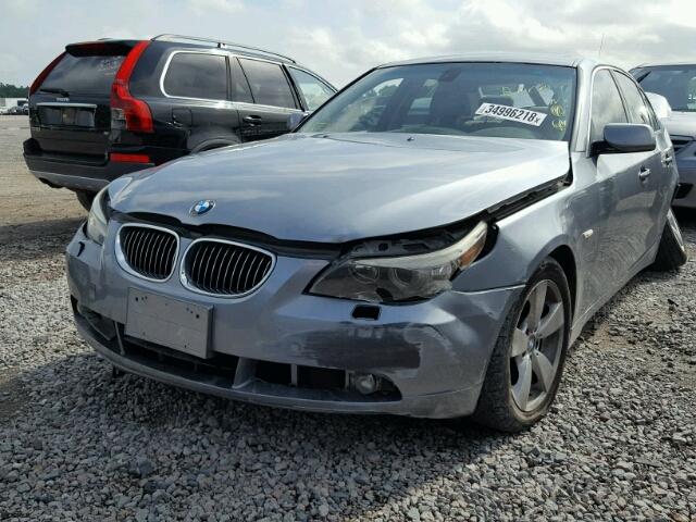 WBANF73596CU19103 - 2006 BMW 530 XI GRAY photo 2
