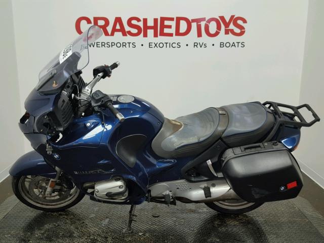 WB10499A74ZE92452 - 2004 BMW R1150 RT BLUE photo 3