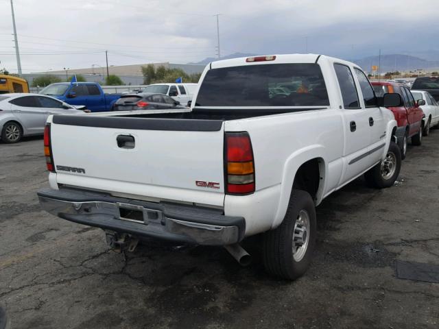 1GTHK23154F145762 - 2004 GMC SIERRA K25 WHITE photo 4