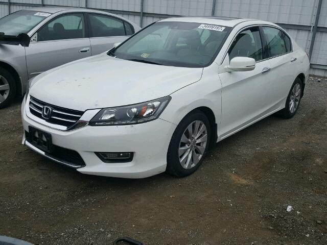 1HGCR3F84DA044957 - 2013 HONDA ACCORD EXL WHITE photo 2