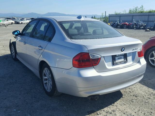 WBAVB17516NK37354 - 2006 BMW 325 I AUTO SILVER photo 3