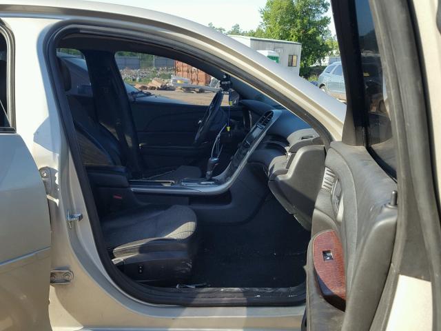 1G11C5SA4DF234894 - 2013 CHEVROLET MALIBU 1LT 金色 照片 5