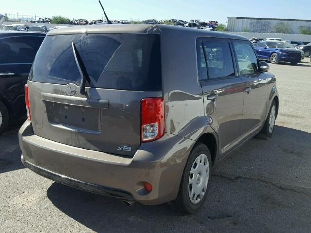 JTLZE4FEXEJ059002 - 2014 TOYOTA SCION XB Gold Foto 4