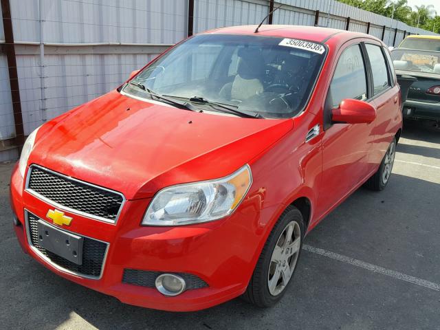 KL1TG6DE9AB126579 - 2010 CHEVROLET AVEO LT RED photo 2