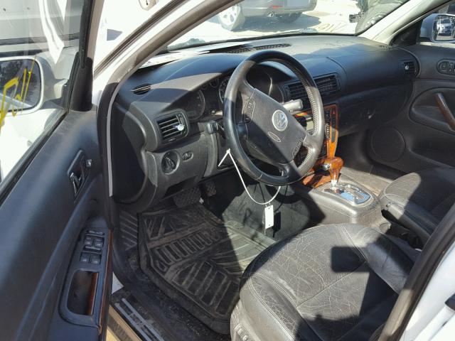 WVWRH63B03P431739 - 2003 VOLKSWAGEN PASSAT GLX 白色 照片 9