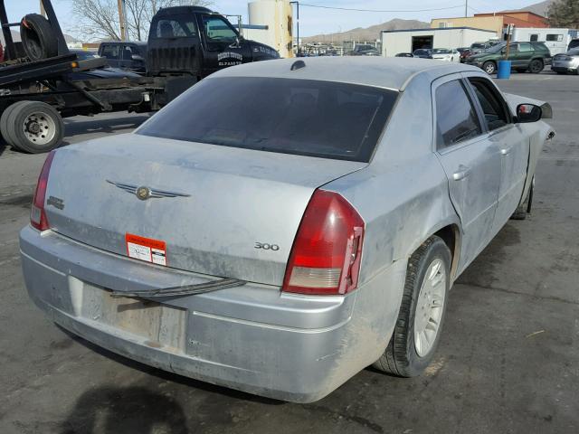 2C3LA43R36H169370 - 2006 CHRYSLER 300 SILVER photo 4