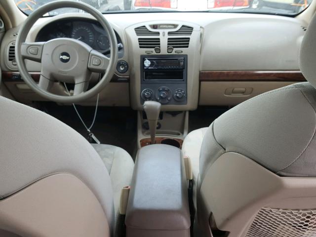 1G1ZT54825F180798 - 2005 CHEVROLET MALIBU LS 金色 照片 9