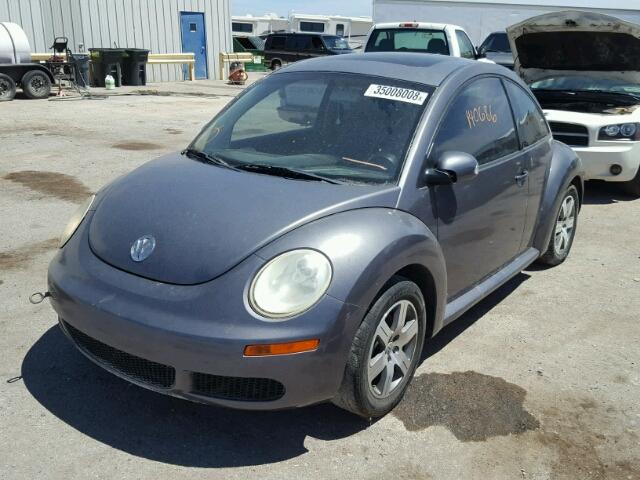 3VWRR31C76M401104 - 2006 VOLKSWAGEN NEW BEETLE 石墨色 照片 2