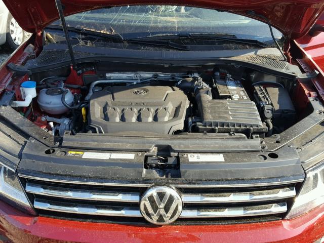 3VV2B7AX0JM026329 - 2018 VOLKSWAGEN TIGUAN SE Rot Foto 7