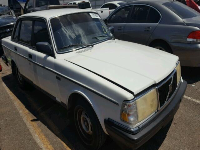 YV1AX884XJ1298858 - 1988 VOLVO 244 WHITE photo 1