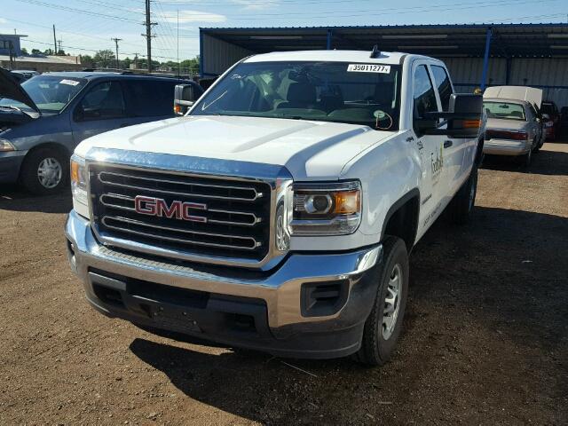 1GT12REGXHF114637 - 2017 GMC SIERRA K25 WHITE photo 2