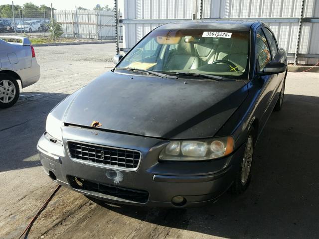 YV1RS592052470750 - 2005 VOLVO S60 2.5T GRAY photo 2