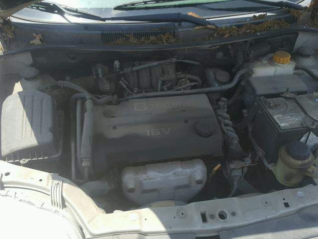 KL1TD52604B145024 - 2004 CHEVROLET AVEO SILVER photo 7