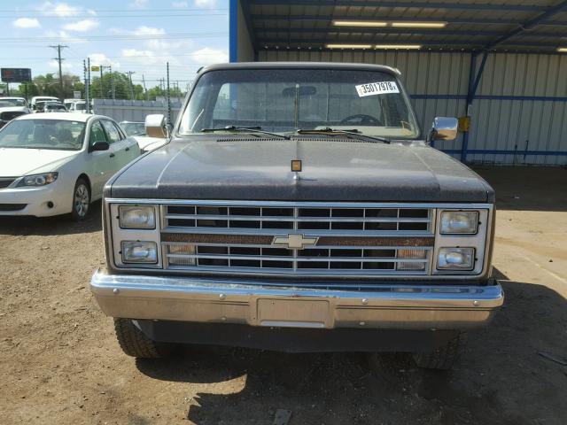 1GCEV14H9HS122465 - 1987 CHEVROLET V10 BROWN photo 10