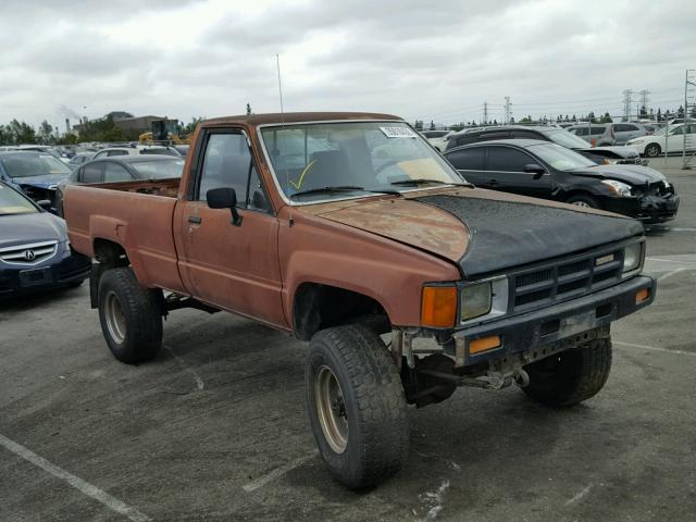 JT4RN65S6E5040714 - 1984 TOYOTA PICKUP RN6 MAROON photo 1