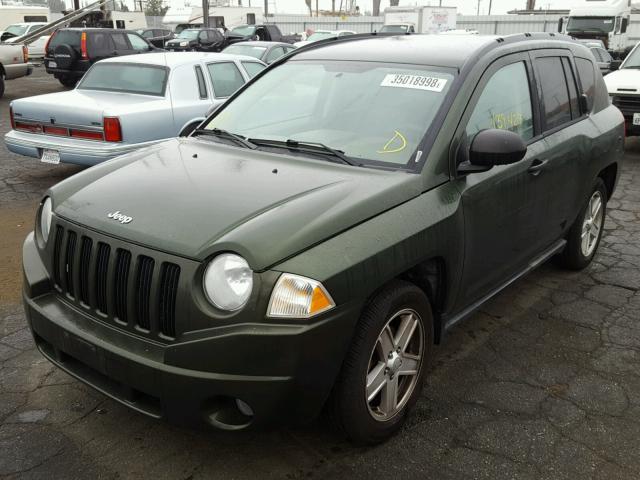 1J8FF47W37D160962 - 2007 JEEP COMPASS GREEN photo 2