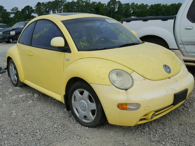 3VWDD21C2YM421640 - 2000 VOLKSWAGEN NEW BEETLE 黄色 照片 1