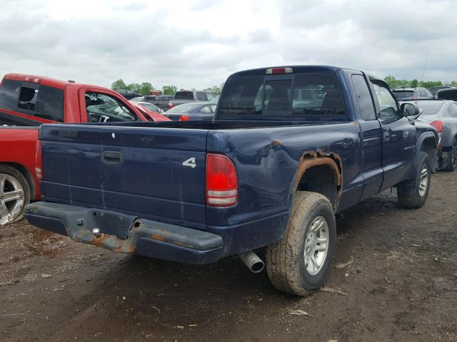 1B7GG32X22S620846 - 2002 DODGE DAKOTA SPO BLUE photo 4