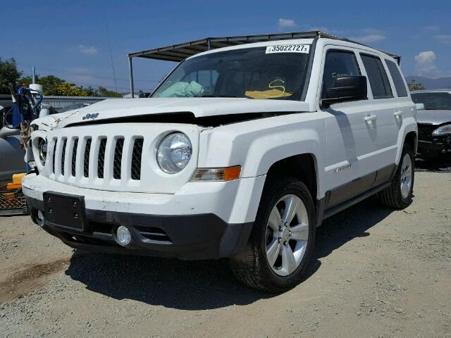 1C4NJPFB3CD716053 - 2012 JEEP PATRIOT LA WHITE photo 2