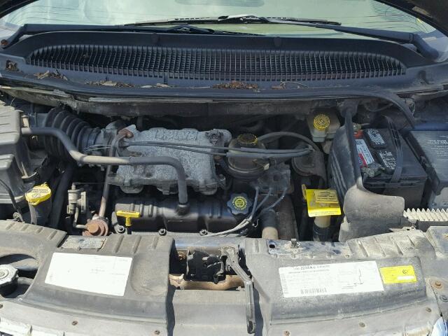 2C8GT64L21R156012 - 2001 CHRYSLER TOWN & COU BLUE photo 7