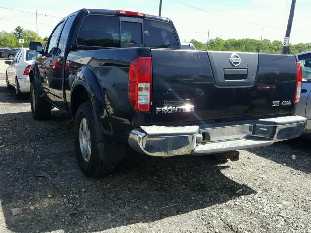 1N6AD06W55C438536 - 2005 NISSAN FRONTIER K BLACK photo 3