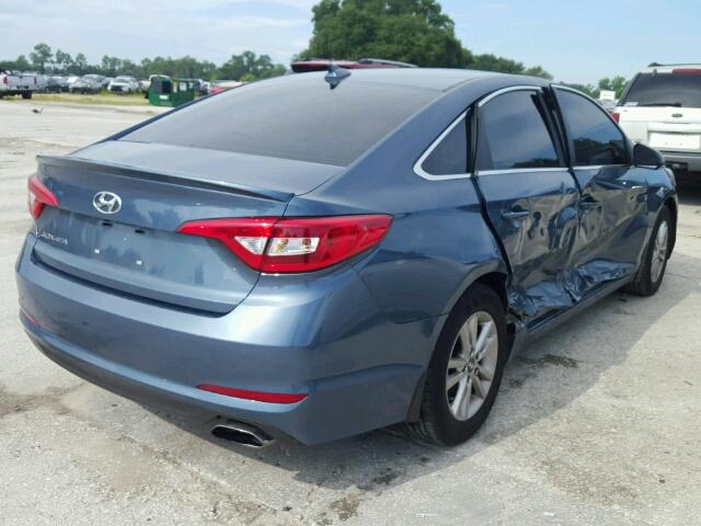 5NPE24AF1GH397144 - 2016 HYUNDAI SONATA SE BLUE photo 4