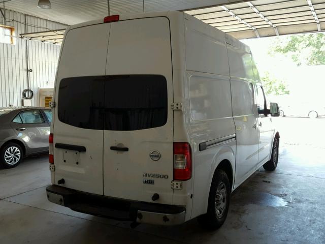 1N6BF0LY1CN100962 - 2012 NISSAN NV 2500 WHITE photo 4