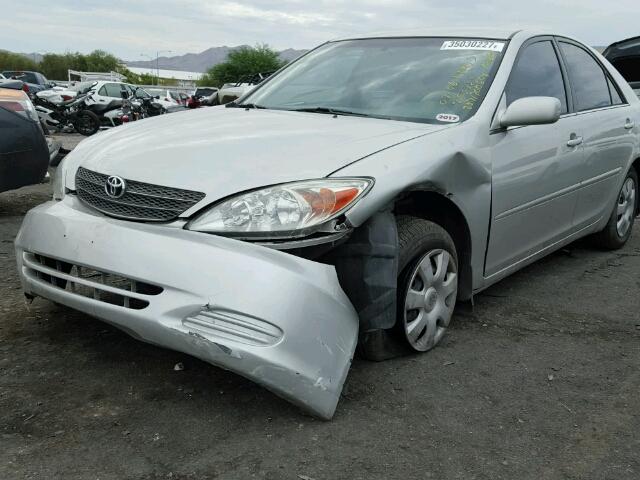 4T1BE32K32U094196 - 2002 TOYOTA CAMRY LE SILVER photo 9