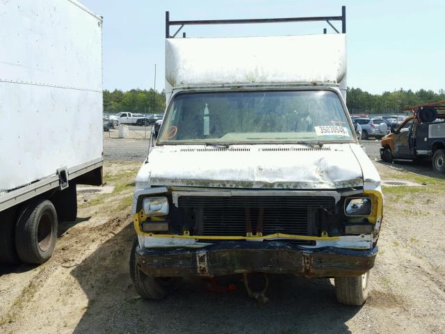 1GDGG31Z5RF515333 - 1994 GMC CUTAWAY VA WHITE photo 9