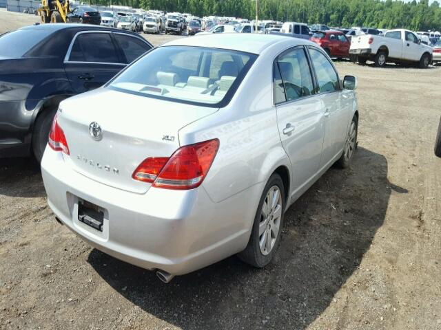 4T1BK36B35U056779 - 2005 TOYOTA AVALON SILVER photo 4